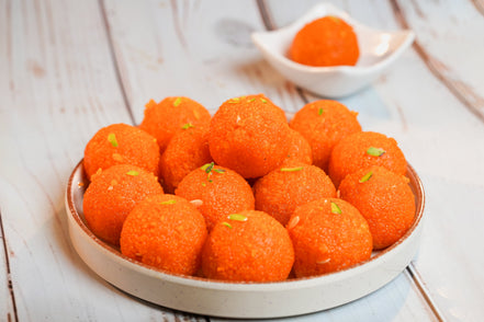 Mothichur Laddu