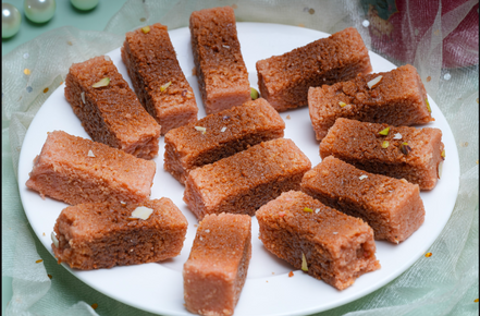 Strawberry Kalakhand