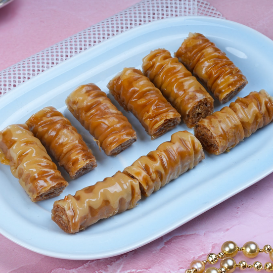 Baklava Finger Roll